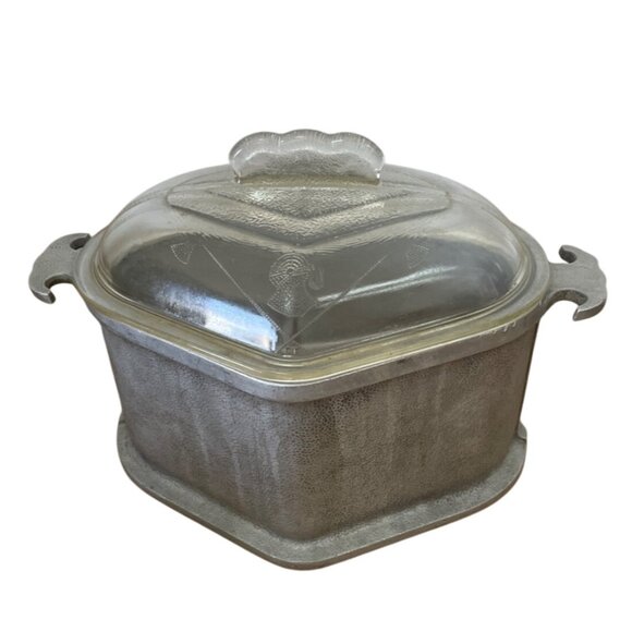 Vtg Guardian Service Aluminum Cookware Dutch Oven w Lid Heart Triangle 2 Gal - Picture 1 of 10